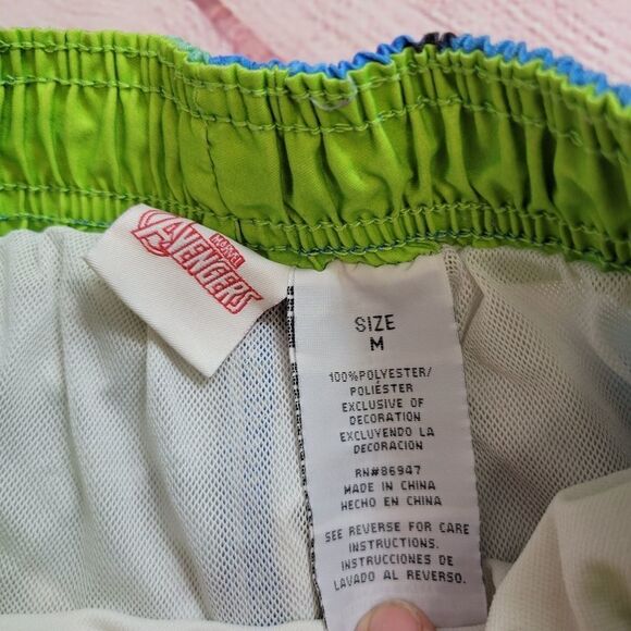 Avengers swim trunks M - Picture 2 of 3